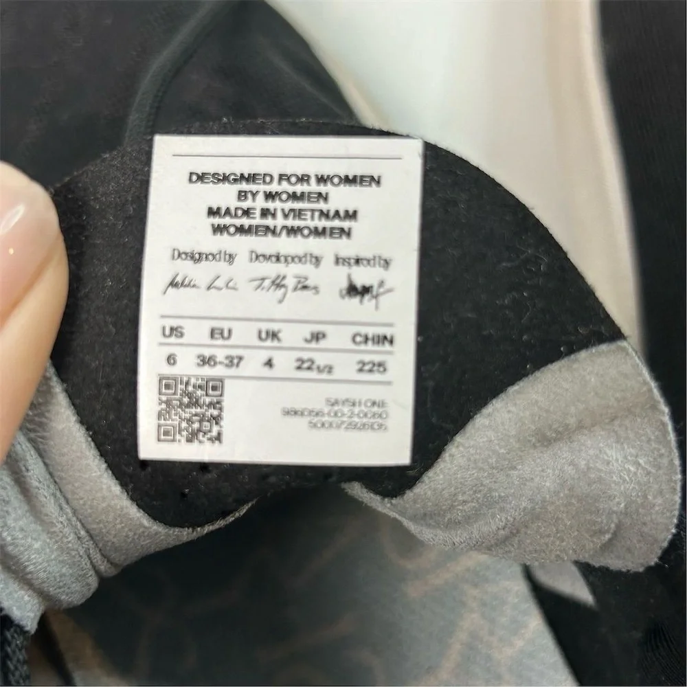 Saysh One Women's Black Sneakers Size 6 Lightweight Casual Shoes‎